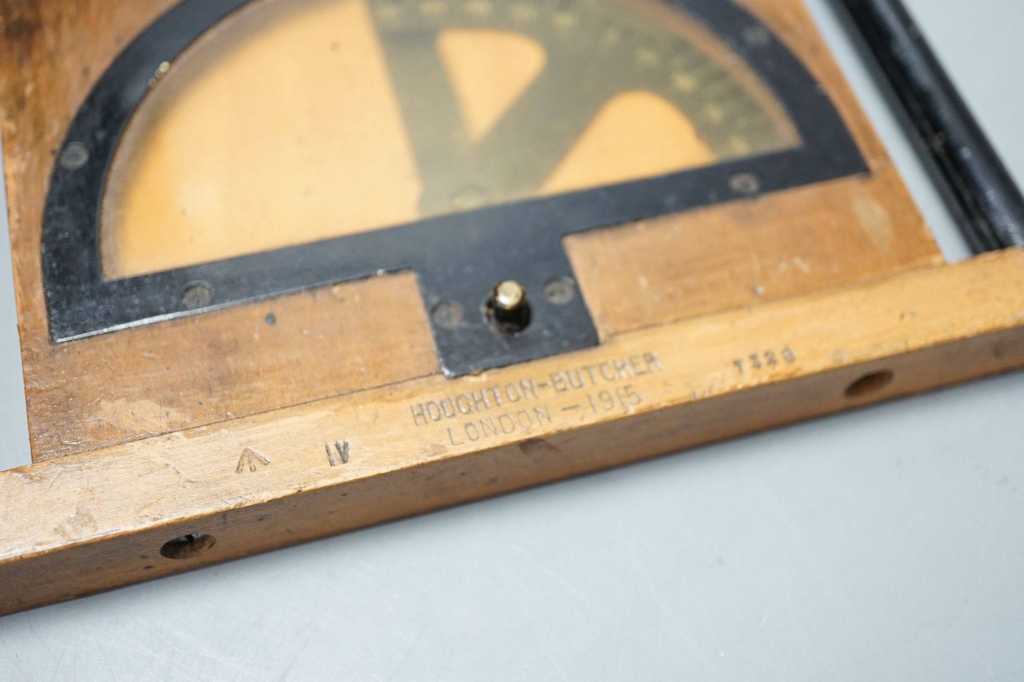 WWI artillery battery range calculator and similar Houghton-Butcher protractor, 1915/16